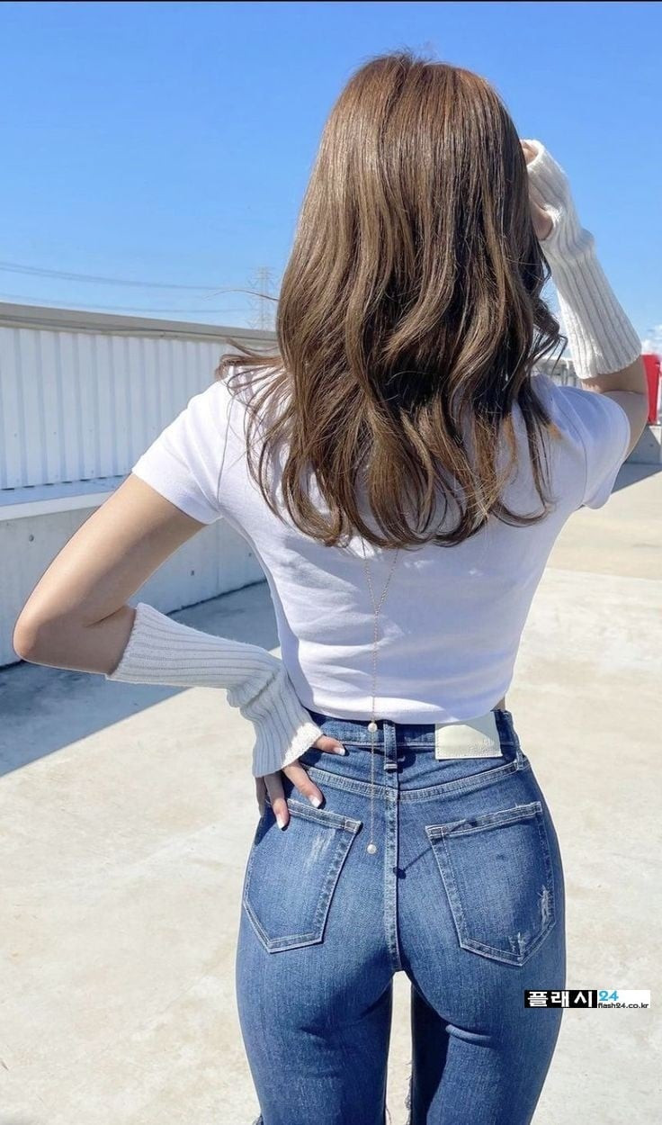 bt212a560ff71166cd0c8504671ca250dc.jpeg