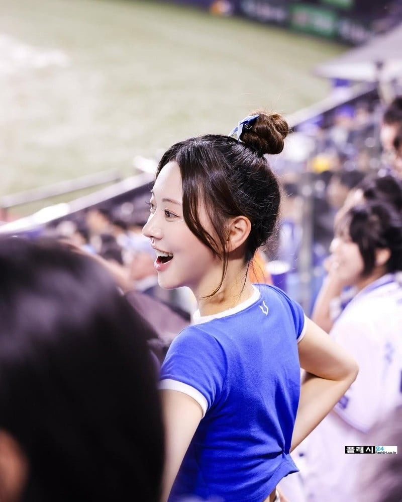 bt7746192d37ca43d1a392279b07f857d0.jpeg
